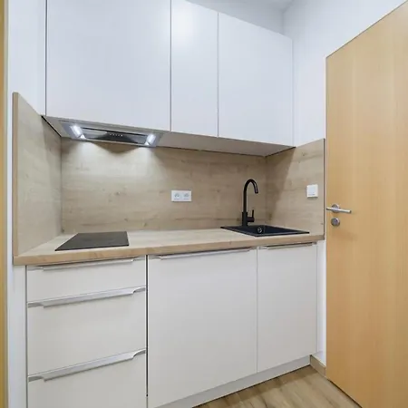 1 Near The Main Train Station Appartement *